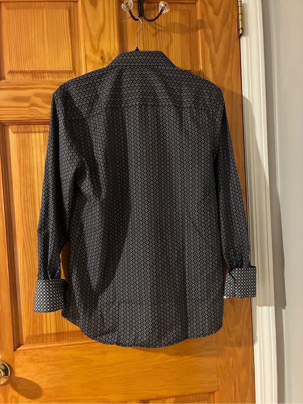 Men's Geometric Print Dress Shirt - Black & White - Picture 3 of 3